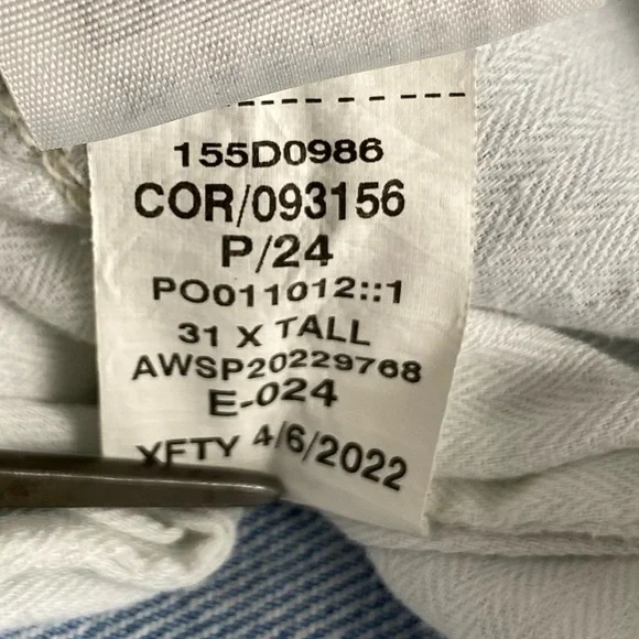 Abercrombie & Fitch The 90's Straight Ultra High Rise Jeans  |   Size:  31/12 XL - Picture 15 of 16